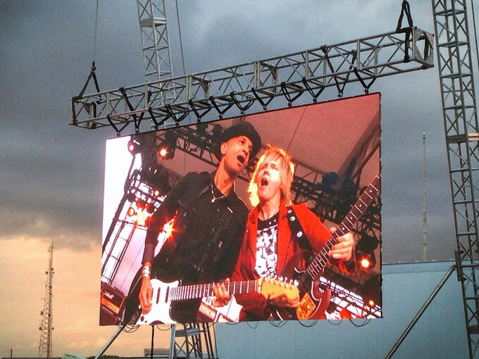Moni Scaria with Lou Gramm (Foreigner, Rock & Roll Hall of Fame), Steve Augeri (Journey), Fee Waybill (The Tubes), Bobby Kimball (Toto), John Payne (Asia) - Wisconsin State Fair