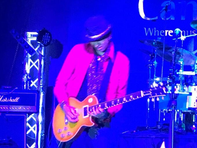 Moni Scaria with Asia Featuring John Payne - The Canyon